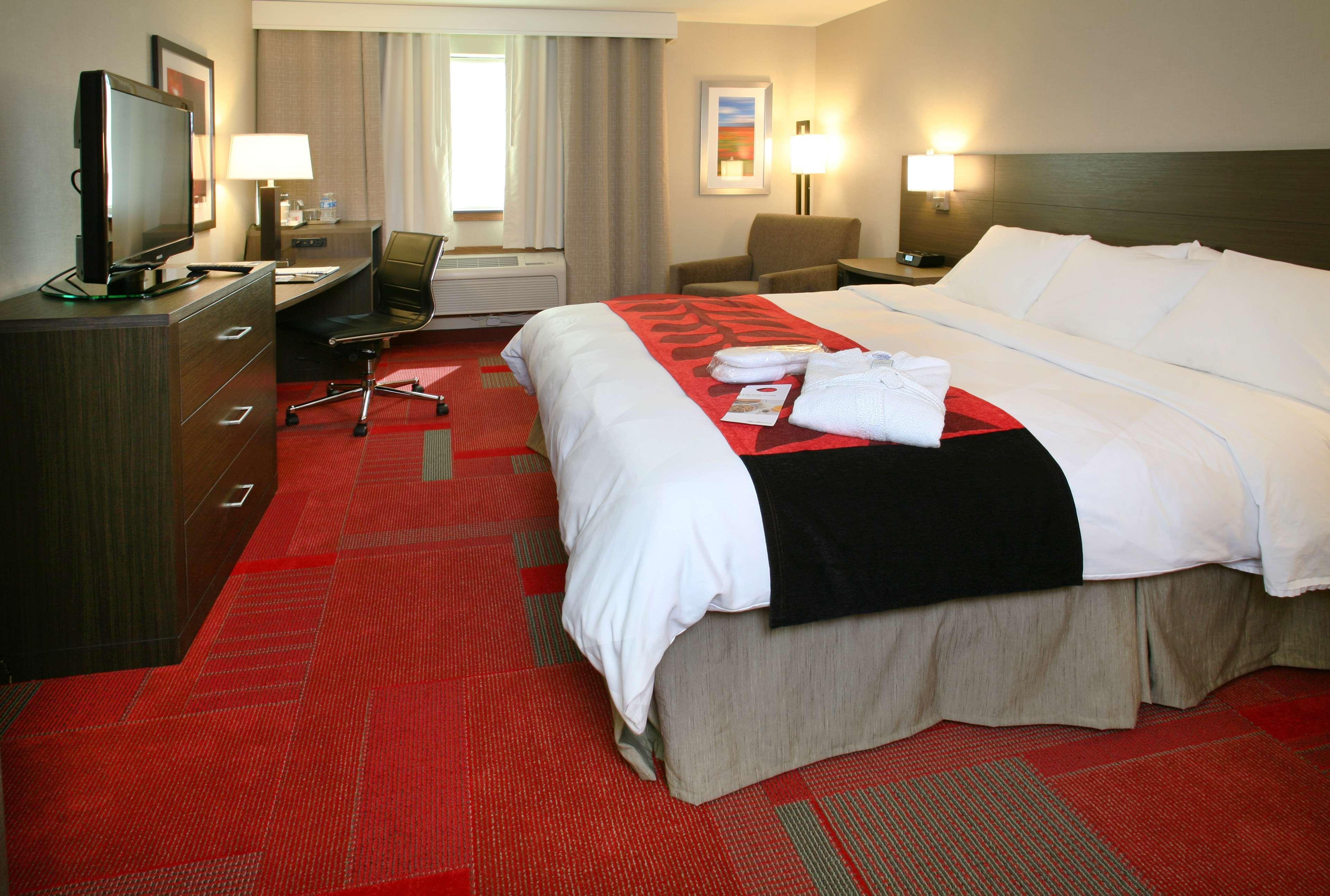 Radisson Hotel Madison Pokoj fotografie